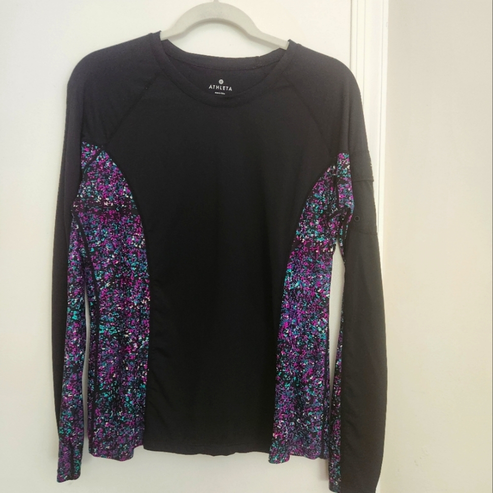 Athleta Women's Large Black and Purple Fitted Graphic Long Sleeve Tee